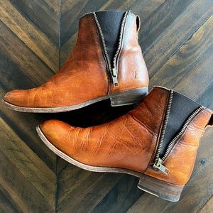 Frye Carly Short Leather Boot